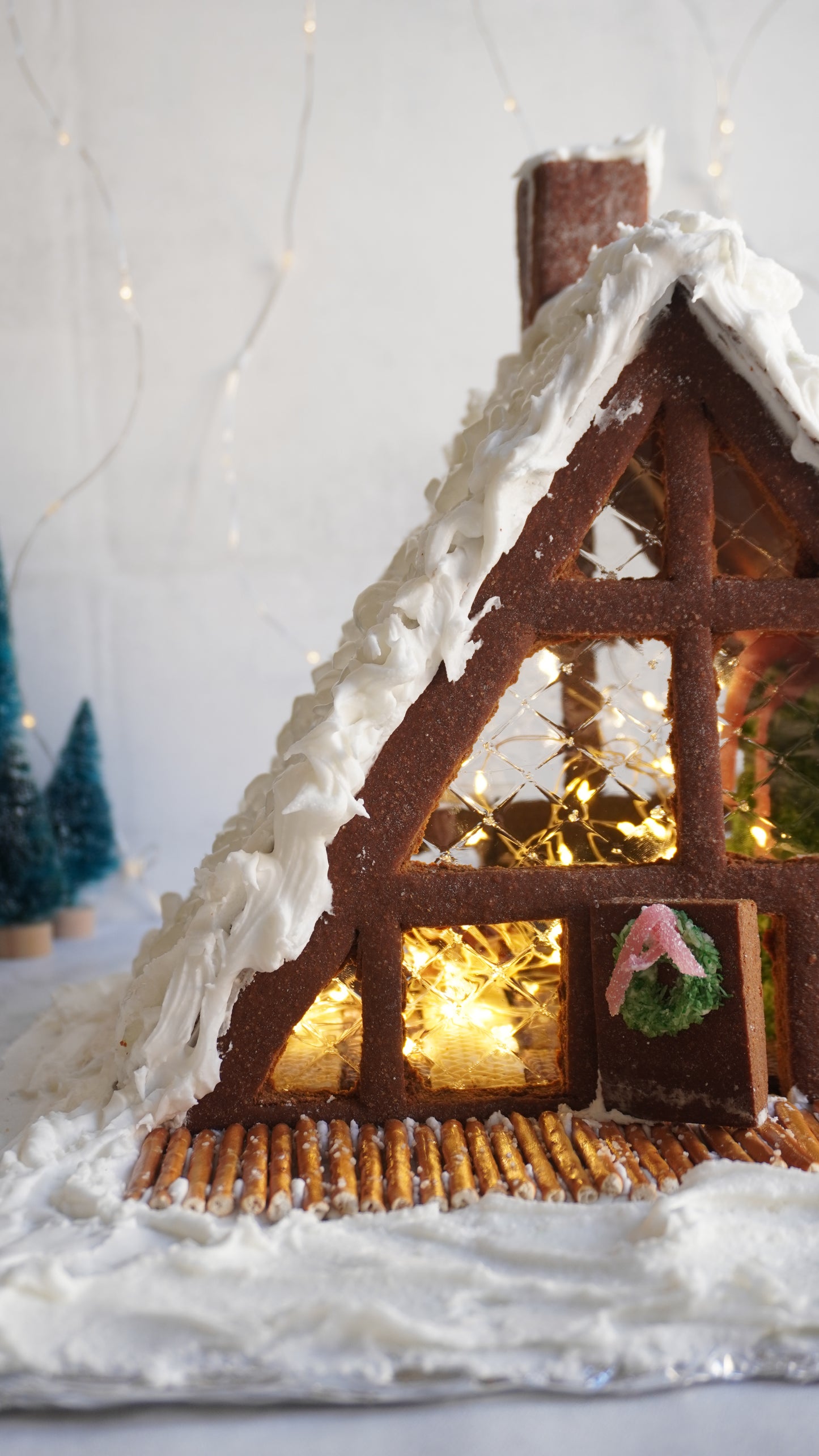 The Chalet - Gingerbread House Template